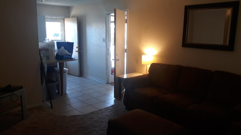 Primary Photo - 2611 6th Ave