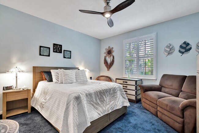 Building Photo - 275 Murcia Dr