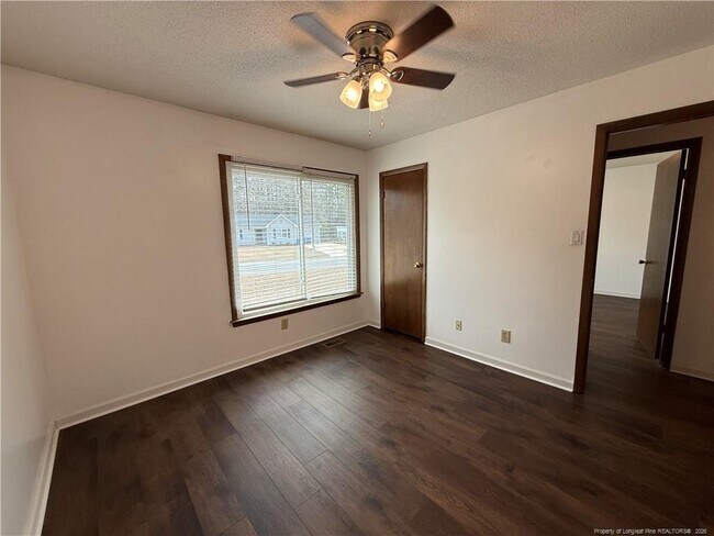 Building Photo - 6814 Foxton Ct