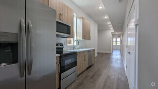 Building Photo - 2217 N 10th St