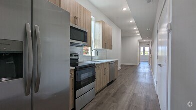 Building Photo - 2217 N 10th St