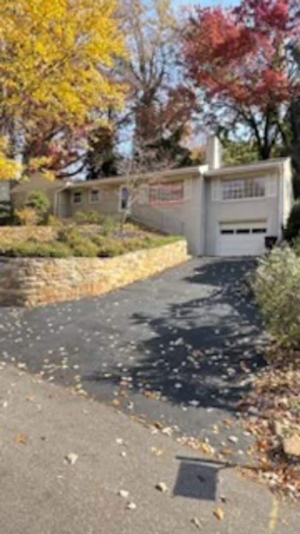 Building Photo - 4BR House in Historic Southwest!