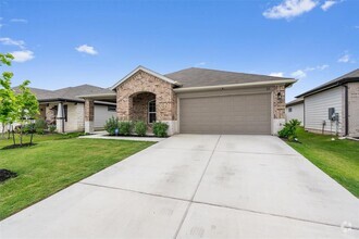 Building Photo - 211 James River Dr