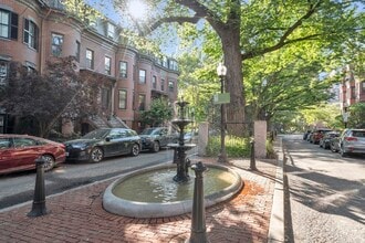 Building Photo - 19 Braddock Park