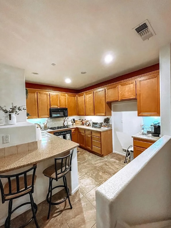 Building Photo - 2740 Bellezza Dr