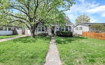 Building Photo - 5634 N Rural St