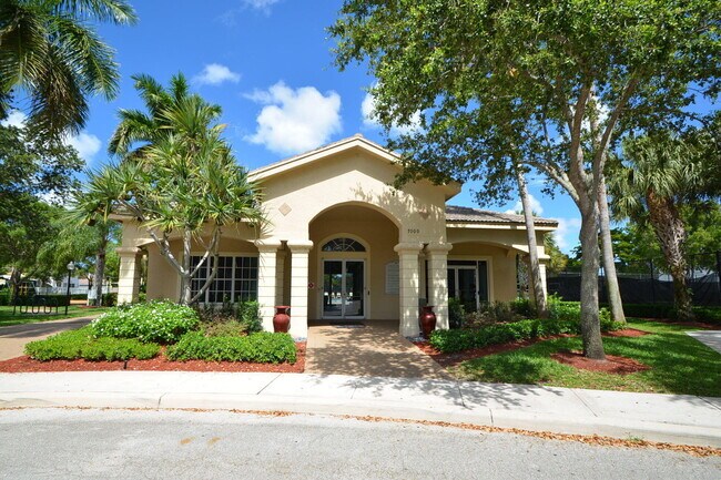 Building Photo - 8332 Bermuda Sound Way
