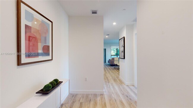 Building Photo - 24705 SW 129th Ave