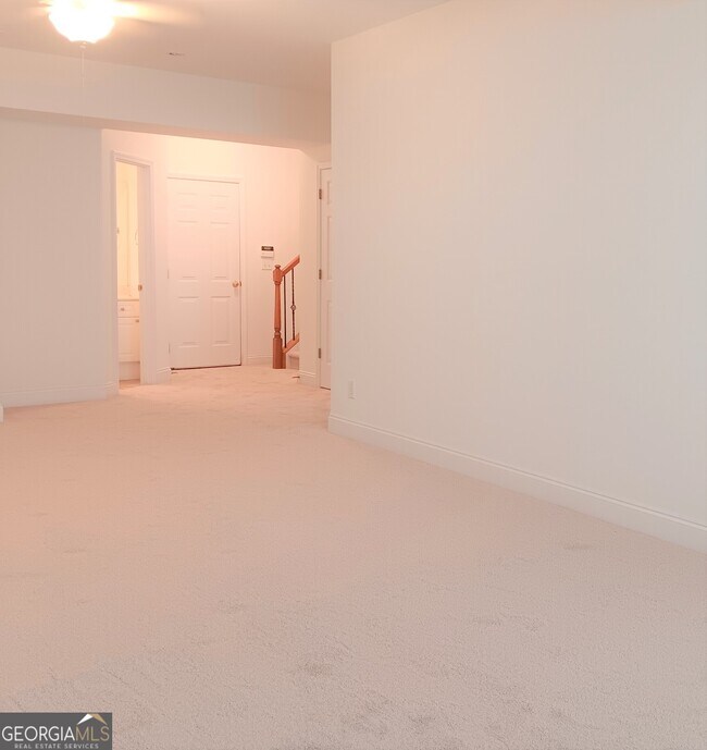 Building Photo - 214 McLaren Gates Dr