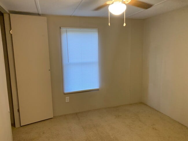 Building Photo - 3/2 Mobile Home in Wetumpka