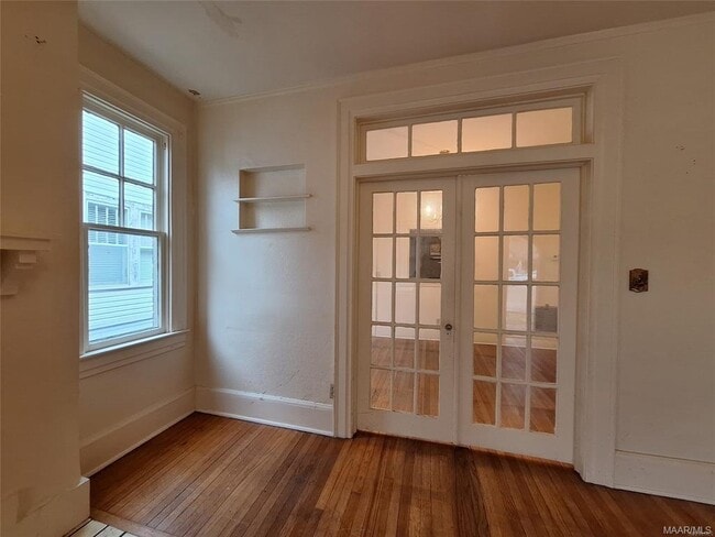 Building Photo - 2154 Madison Ave