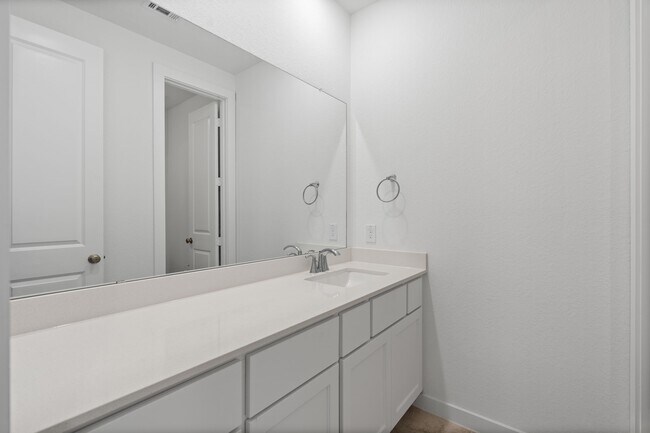 Building Photo - 7602 Zinnia Blossom Ln