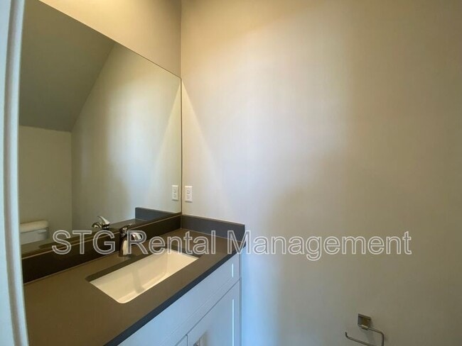 Building Photo - 1113 S 4380 W