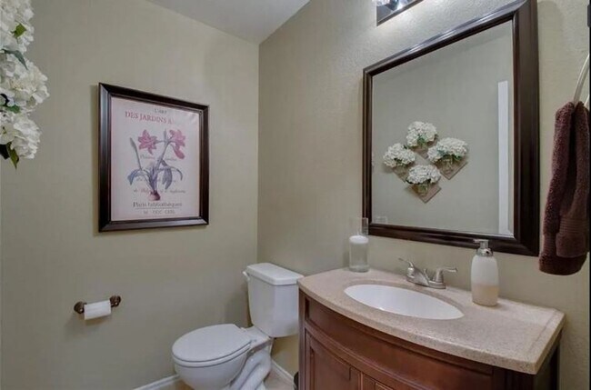 Building Photo - For Rent: Beautiful 3 Bedroom Home in Red Oak, TX!