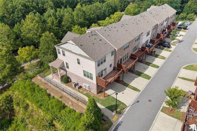 Building Photo - 331 Northaven Ave