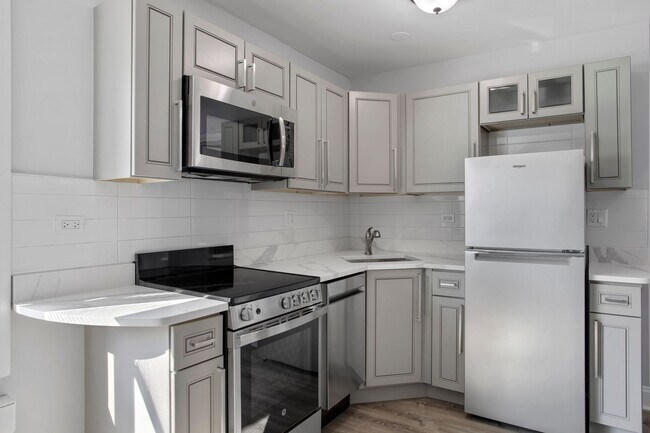 Interior Photo - The Sheridan View