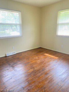 Building Photo - 184 Kenwood Ave