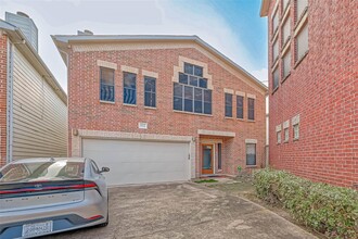 Building Photo - 9701 Marlive Ln