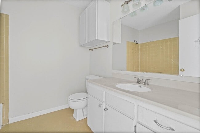 Building Photo - UPCOMING LISTING JAMESTOWNE CONDOMINIUMS