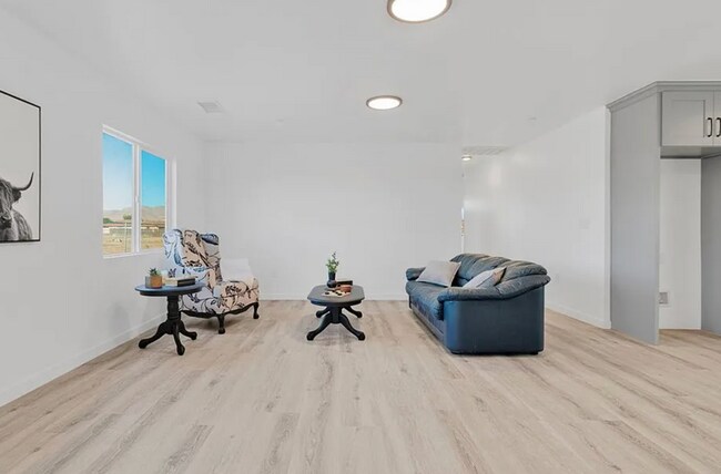 Building Photo - 3 BEDROOM - NEW CONSTRUCTION
