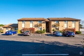 Building Photo - 2 Bedroom Apartment for Rent