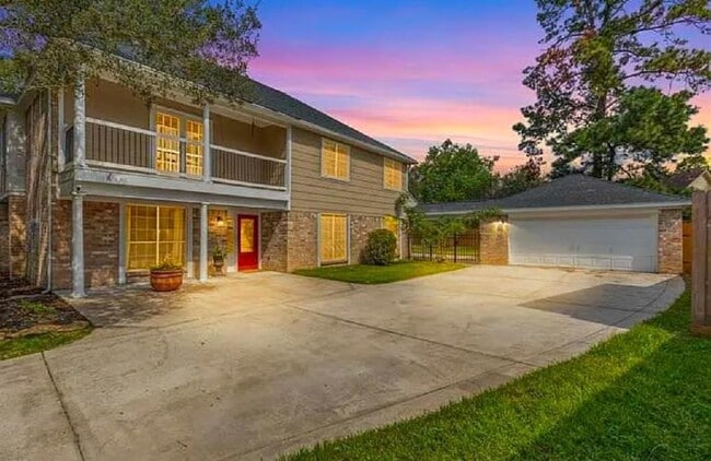 Primary Photo - 6018 Gnarled Oaks Ct