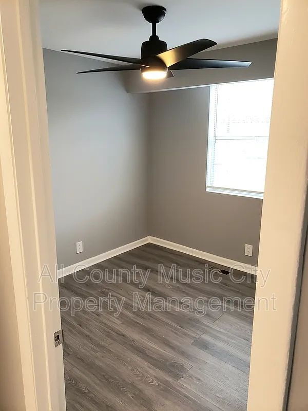 Building Photo - "Charming 3-Bedroom Retreat in Nashville – Cozy Living with 1,061 Sq Ft of Comfort!"