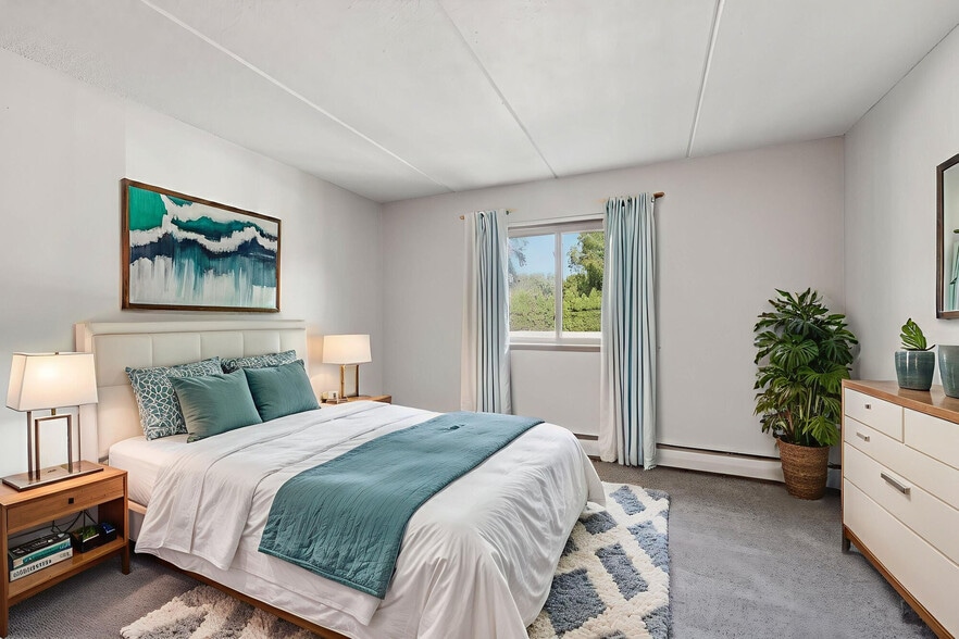 Building Photo - Cherry Court Apartments