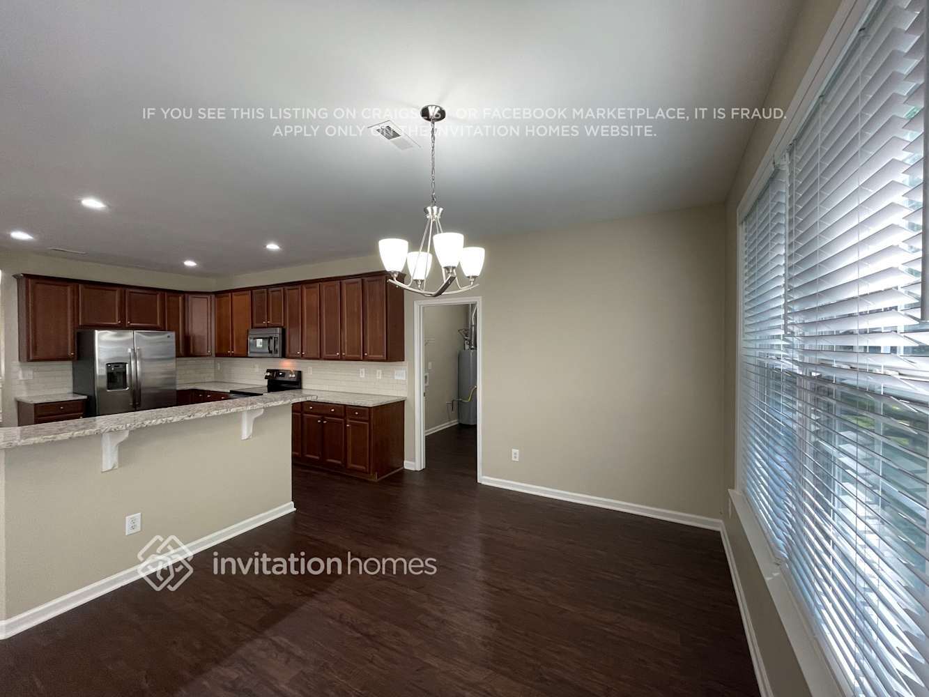 Building Photo - 12231 Fullerton Ct
