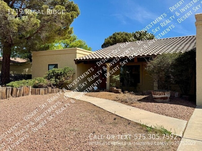 Building Photo - 1719 Regal Ridge St