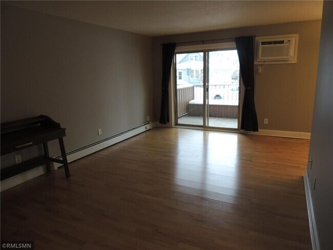 Building Photo - 3540 Hennepin Ave