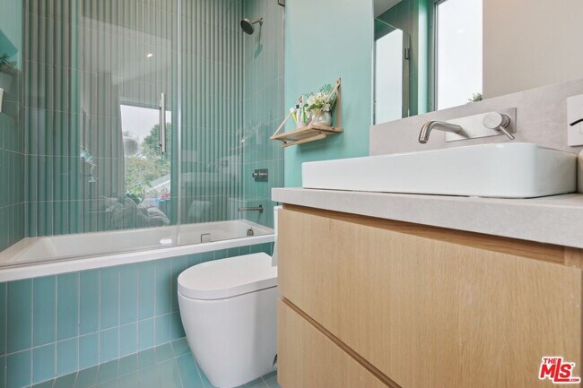 Building Photo - 1310 Preston Wy