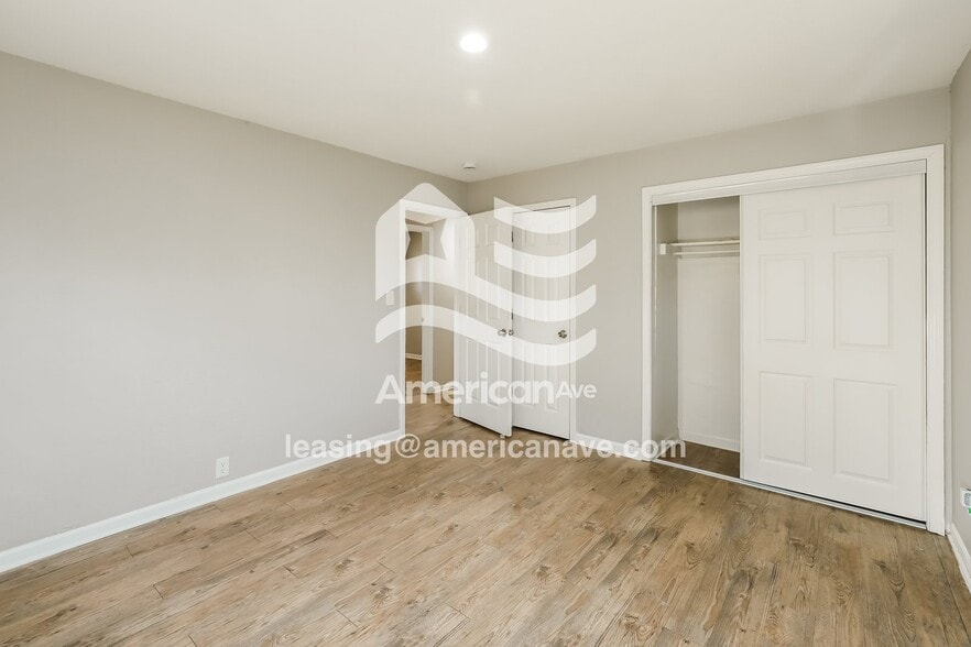 Building Photo - 11117 Bristol Terrace