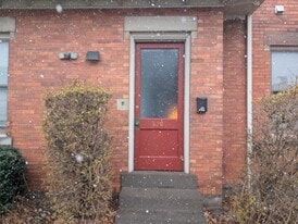 Building Photo - 601 Crescent Ave