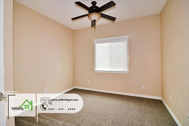 Building Photo - 3516 Humbug Dr