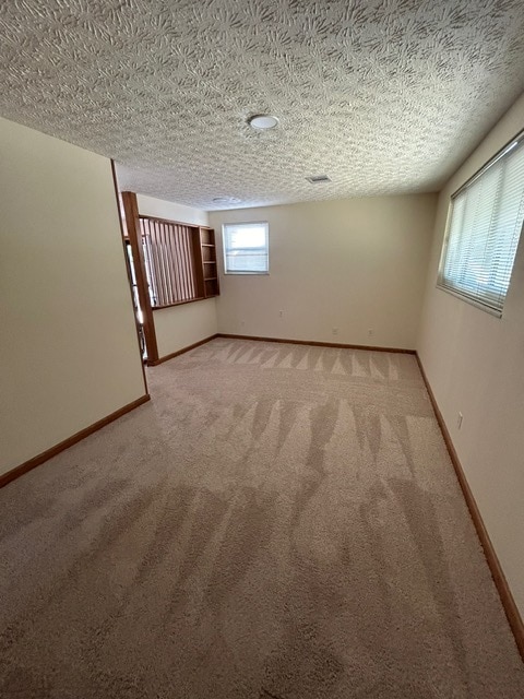 Building Photo - 5215 Wyandot Pl