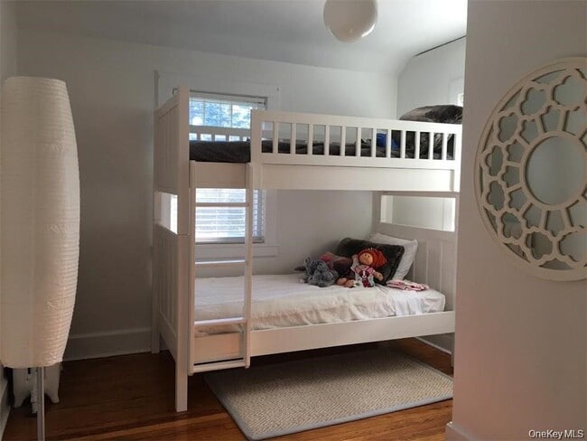 Building Photo - 86 Brown Rd