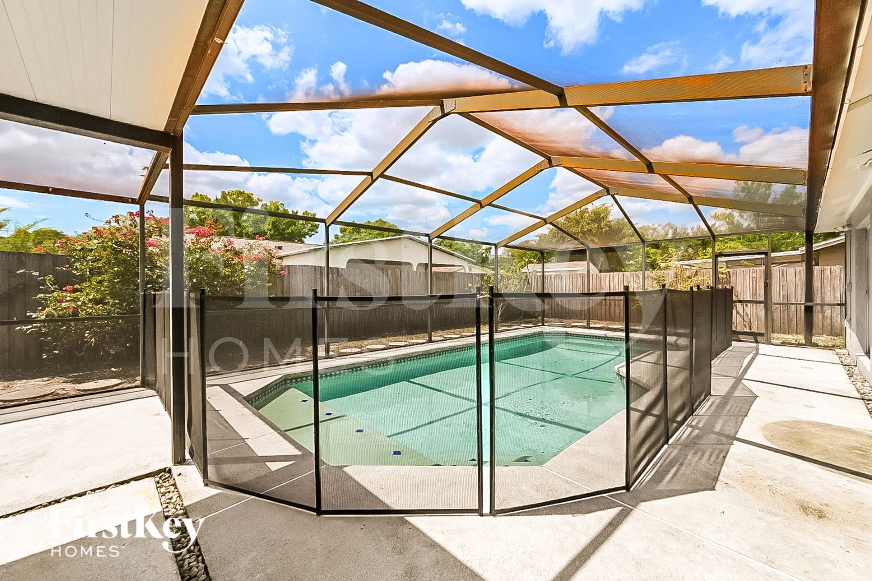 Building Photo - 6222 Palmview Ct