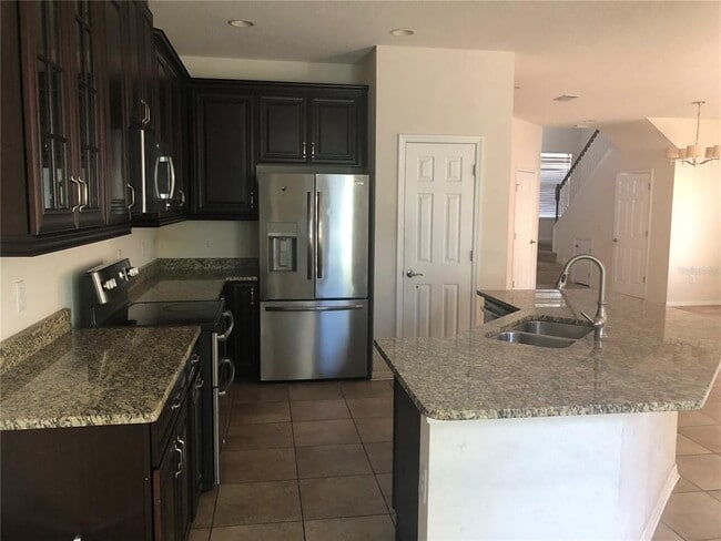 Building Photo - 4830 Wandering Wy