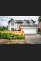 Building Photo - 1909 SW 98th St