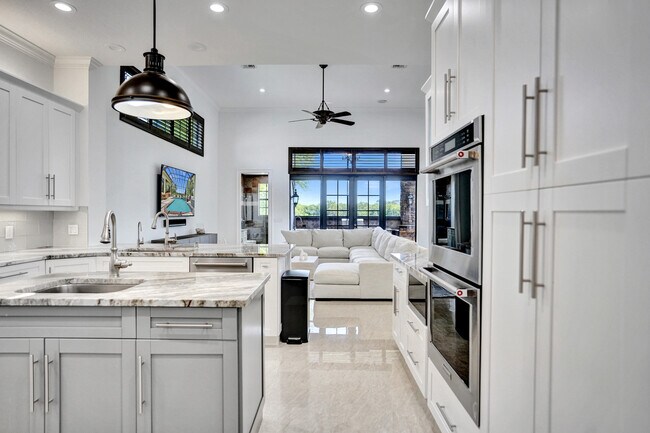 Building Photo - 9210 Equus Cir