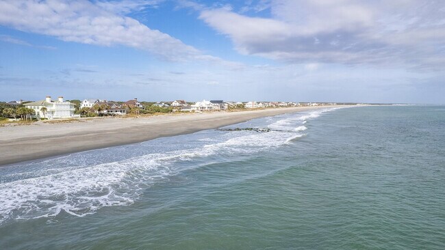 Building Photo - 1383 Debordieu Blvd