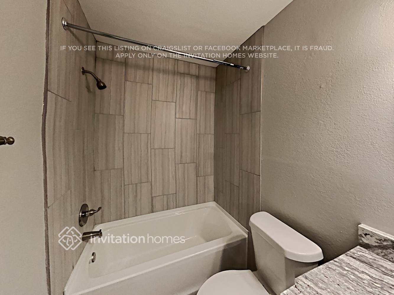 Building Photo - 4052 Staghorn Cir N