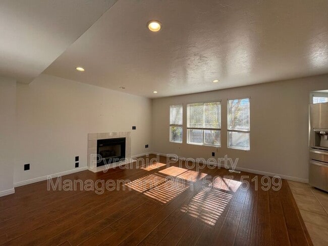 Building Photo - 4111 W 9580 S