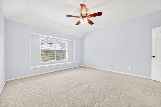 Building Photo - 24822 Diamond Run Ct
