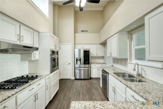 Building Photo - 6702 Colina Ln