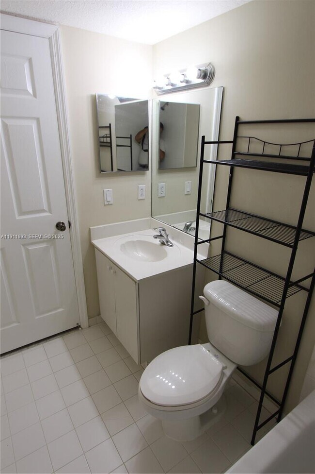 Building Photo - 22801 SW 88th Pl