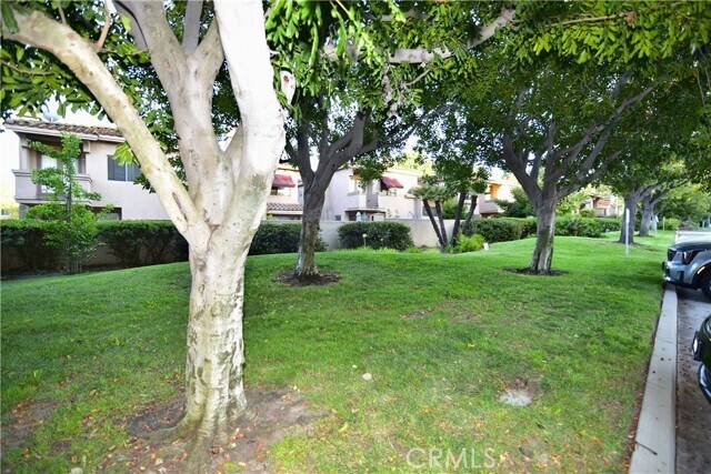 Building Photo - 2090 Villa Del Lago Dr