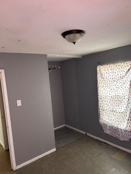 Building Photo - 3103 Jane Ellen St