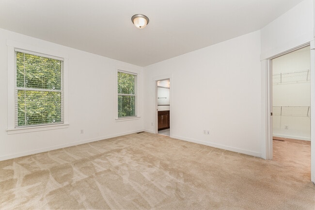 Building Photo - 1106 Kiernan Grove Ln